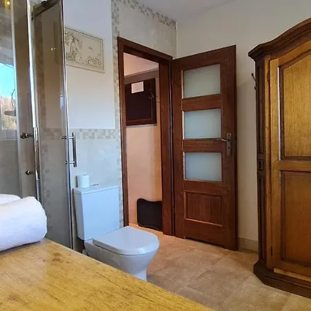 Mysliwska 5a شقة *